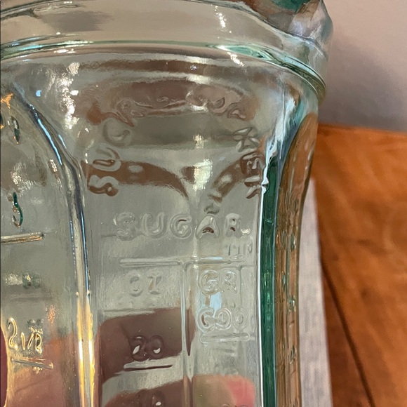 Vintage Italian Green Glass Measuring Beaker | Vaso Dosatore | 26oz Hexagonal Ki - Picture 4 of 9